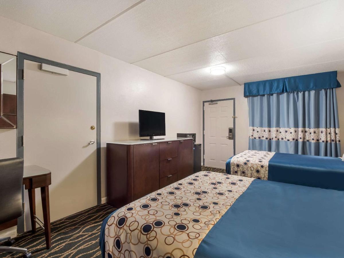 Rodeway Inn Greenwood Buitenkant foto